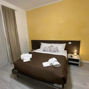 https://palazzo-castelli-alla-zisa.palermohotels.org
